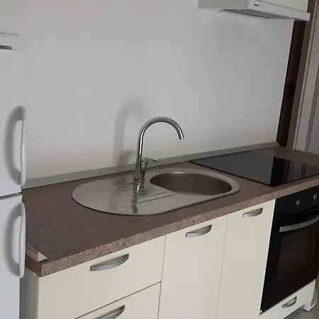Apartmani Jureta Okrug Gornji Exterior photo