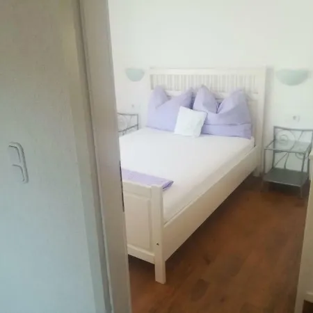 Apartmani Jureta Okrug Gornji Exterior photo
